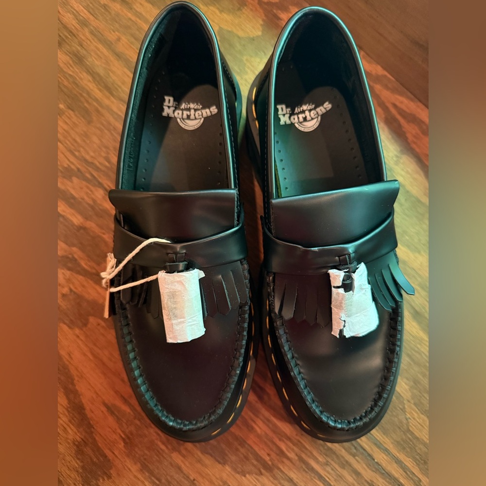 Black Leather Men's Loafers - Picture 6 of 13